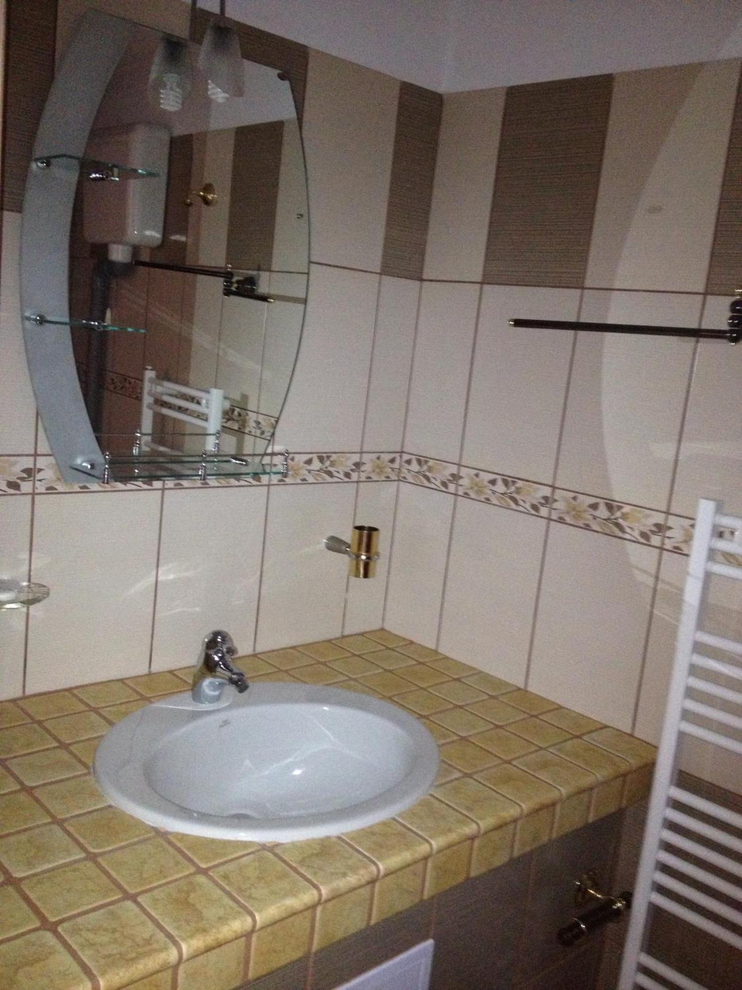 Pensiunea La Nise Sîmbăta de Sus الغرفة الصورة